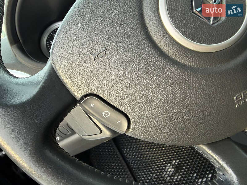 Хэтчбек Renault Clio 2011 в Коломые фото 33 Хэтчбек Renault Clio 2011 в Коломые
