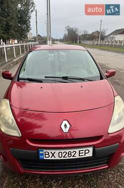 Хэтчбек Renault Clio 2010 в Полонном