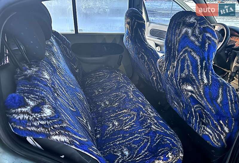 Хетчбек Renault Clio 2004 в Києві