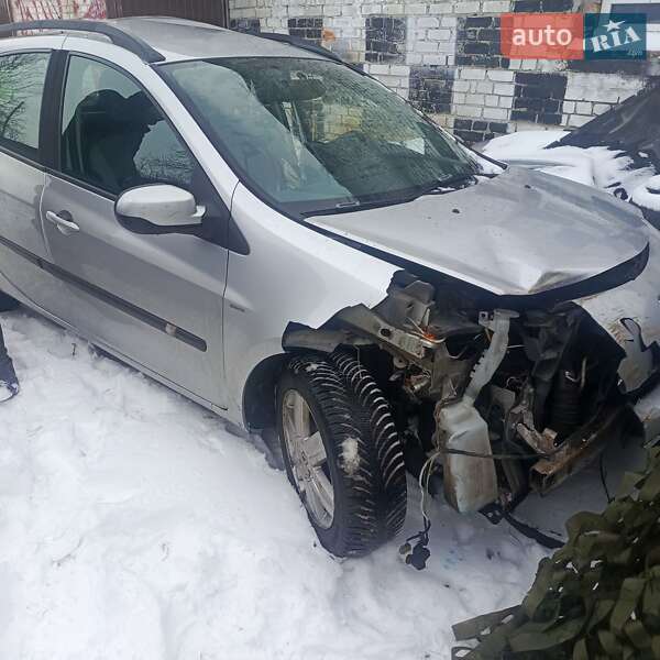 Универсал Renault Clio 2012 в Барышевке