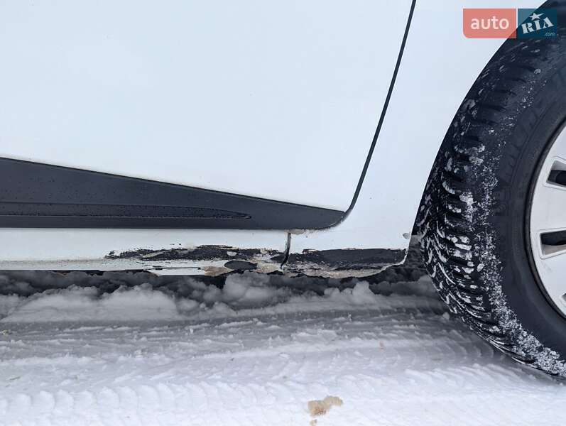 Хетчбек Renault Clio 2013 в Шостці