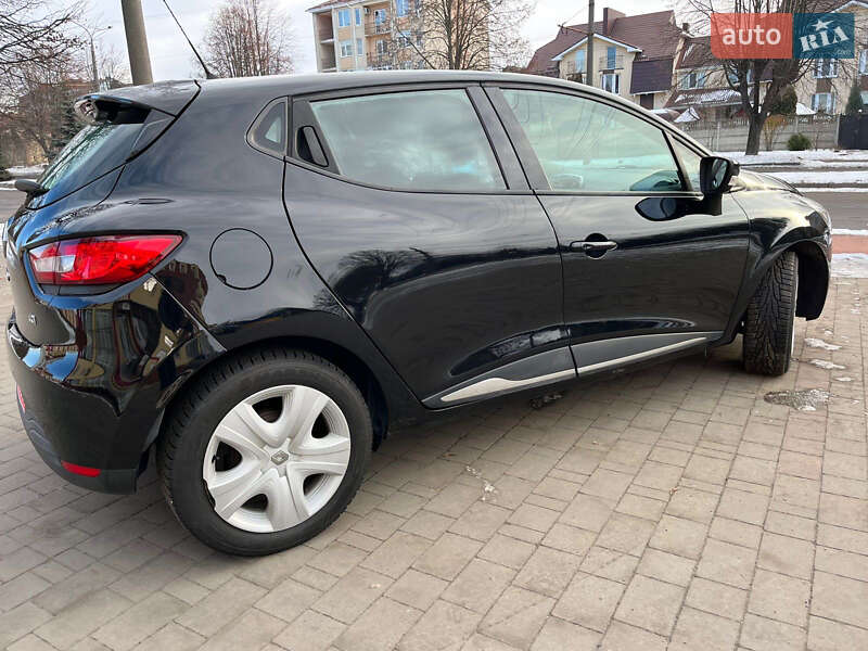 Хэтчбек Renault Clio 2013 в Луцке