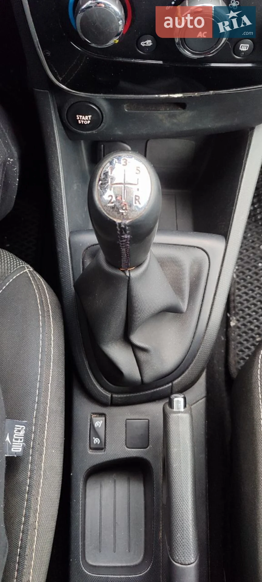 2013 Renault Clio - мініатюра 33