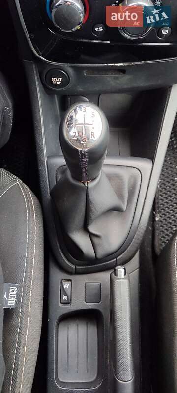 Хетчбек Renault Clio 2013 в Шостці