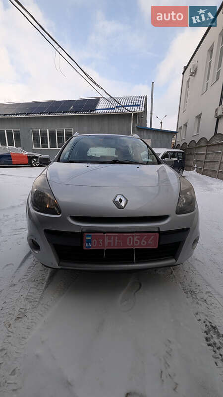 Универсал Renault Clio 2013 в Ровно