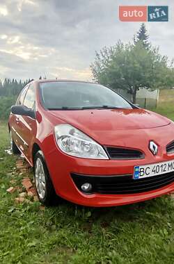 Хетчбек Renault Clio 2007 в Івано-Франківську