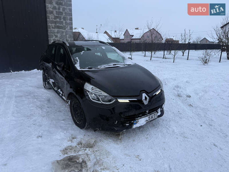 Универсал Renault Clio 2015 в Городке