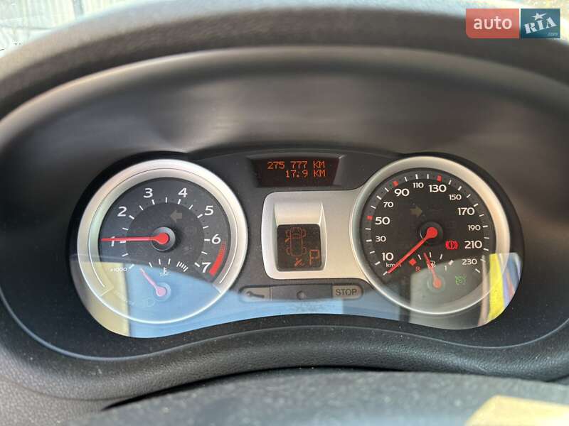Хэтчбек Renault Clio 2008 в Броварах фото 8 Хэтчбек Renault Clio 2008 в Броварах