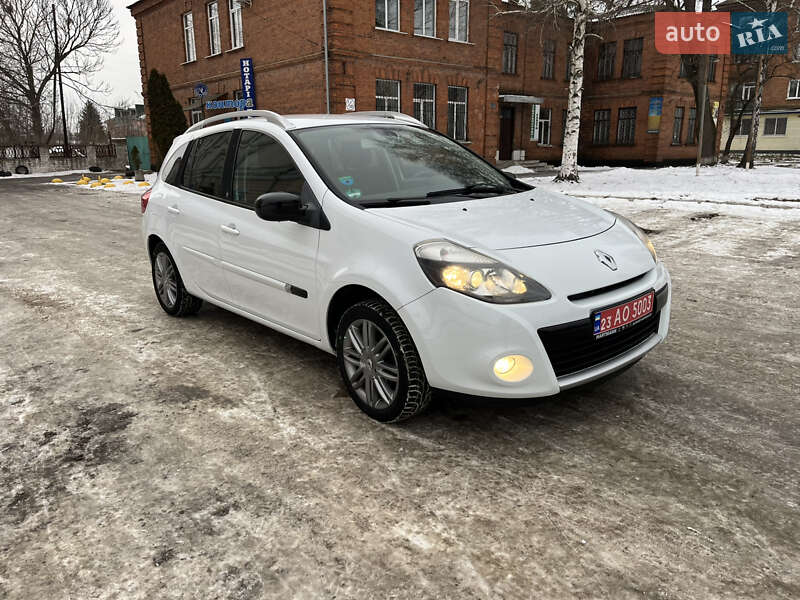 Универсал Renault Clio 2010 в Шепетовке