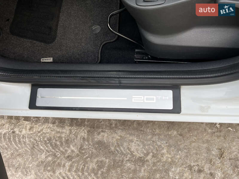 Универсал Renault Clio 2010 в Шепетовке