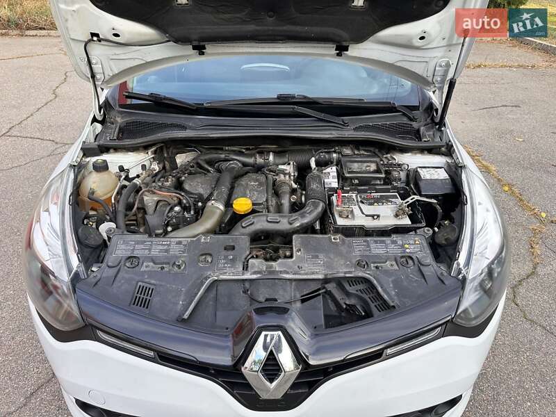 Хэтчбек Renault Clio 2013 в Запорожье