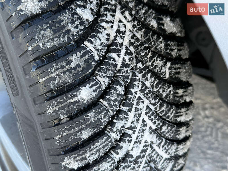 Универсал Renault Clio 2015 в Луцке