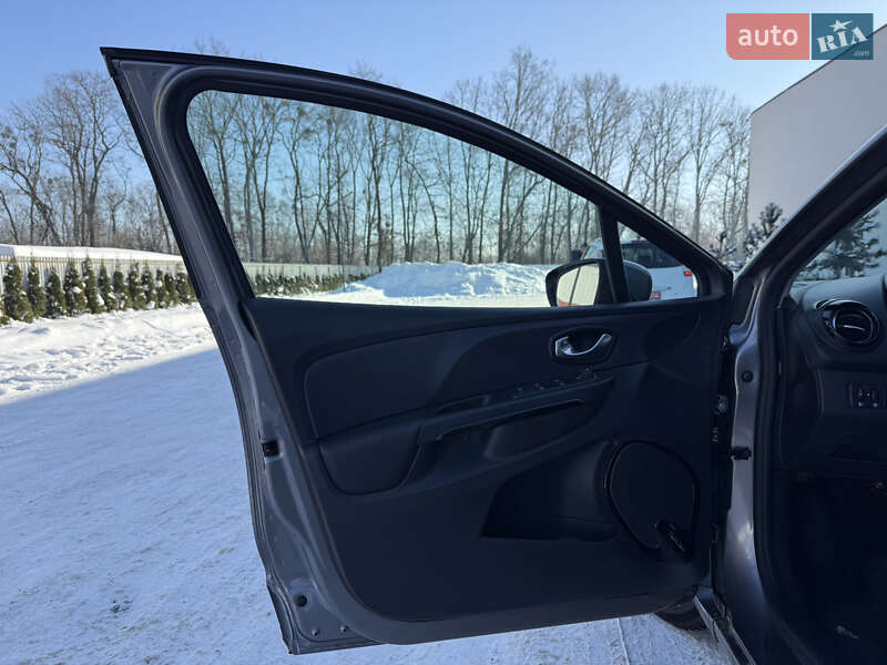 Универсал Renault Clio 2015 в Луцке