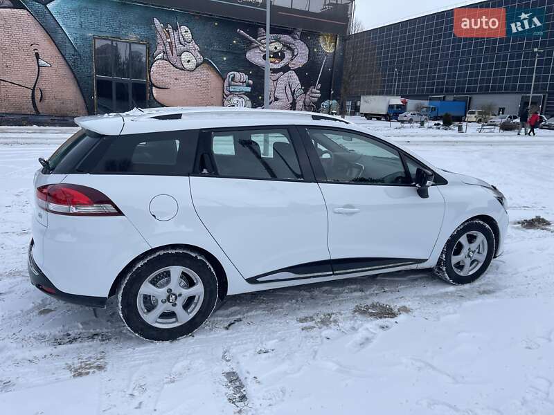 Универсал Renault Clio 2016 в Луцке фото 25 Универсал Renault Clio 2016 в Луцке