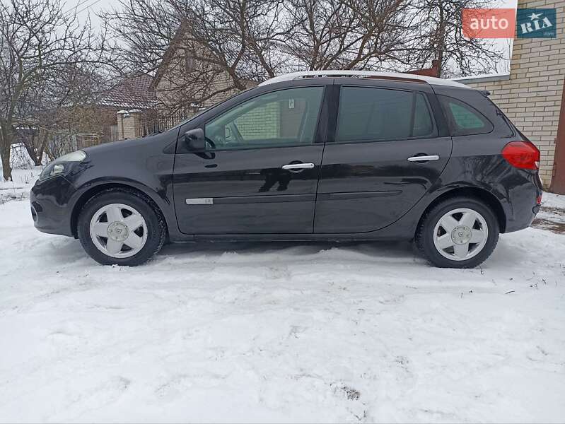 Универсал Renault Clio 2009 в Сумах
