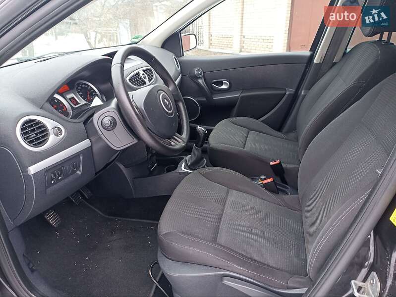 Универсал Renault Clio 2009 в Сумах