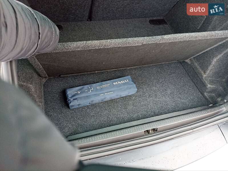 Универсал Renault Clio 2009 в Сумах