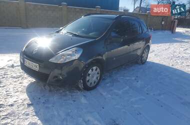 Универсал Renault Clio 2009 в Корце