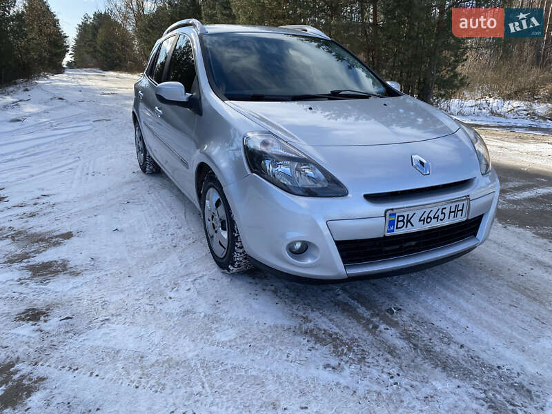 Универсал Renault Clio 2010 в Дубно фото 36 Универсал Renault Clio 2010 в Дубно