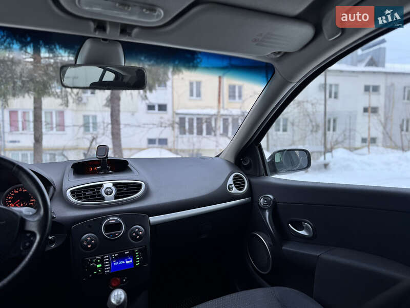 Хетчбек Renault Clio 2007 в Хмельницькому фото 16 Хетчбек Renault Clio 2007 в Хмельницькому
