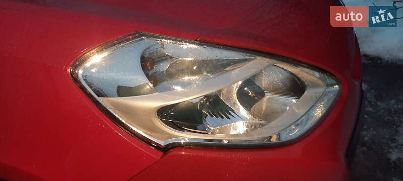 Renault Clio 2011 Renault Clio 2011