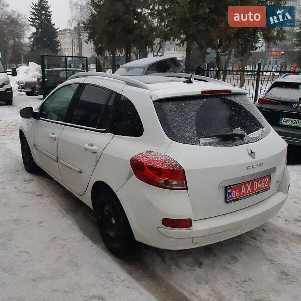 Универсал Renault Clio 2011 в Житомире