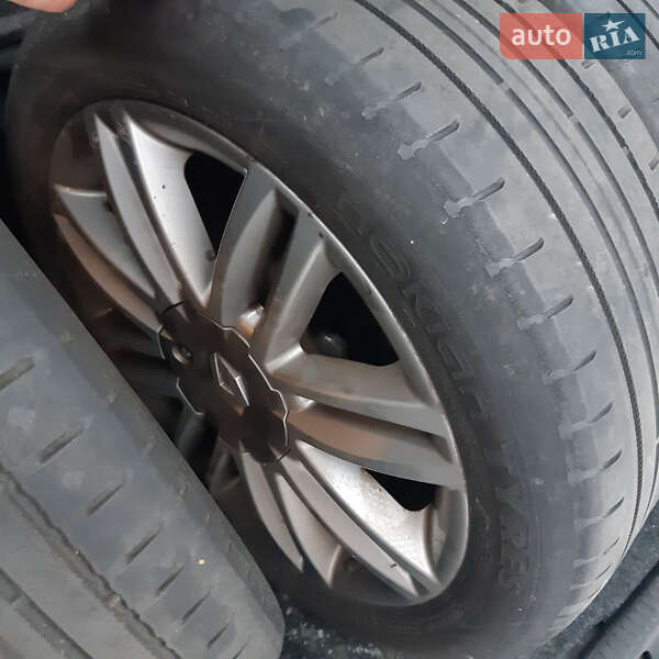 Универсал Renault Clio 2011 в Житомире