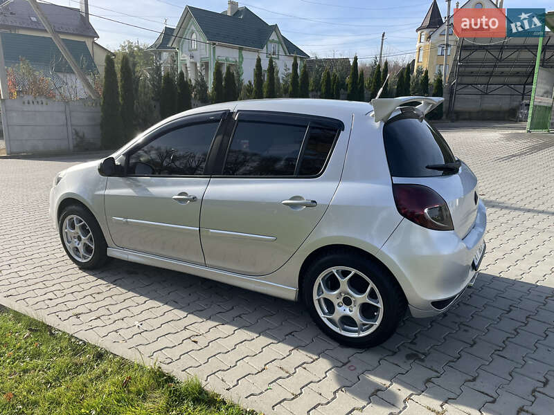Хетчбек Renault Clio 2011 в Кіцмані