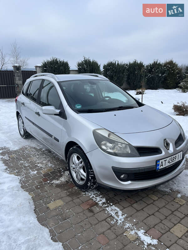 Хэтчбек Renault Clio 2008 в Богородчанах