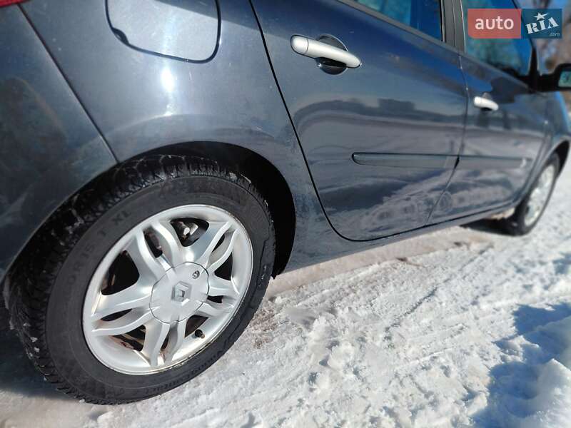 Хэтчбек Renault Clio 2007 в Полтаве фото 3 Хэтчбек Renault Clio 2007 в Полтаве
