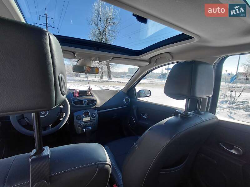Хэтчбек Renault Clio 2007 в Полтаве фото 13 Хэтчбек Renault Clio 2007 в Полтаве
