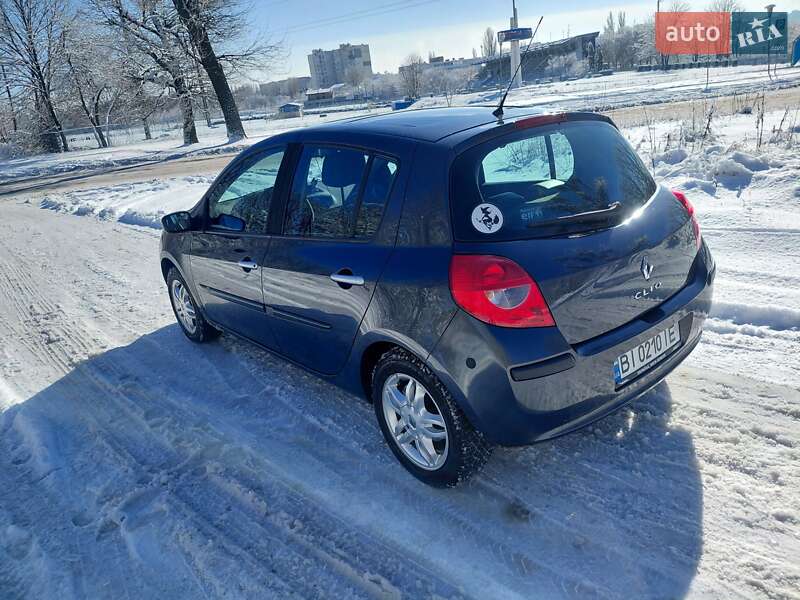 Хэтчбек Renault Clio 2007 в Полтаве фото 29 Хэтчбек Renault Clio 2007 в Полтаве