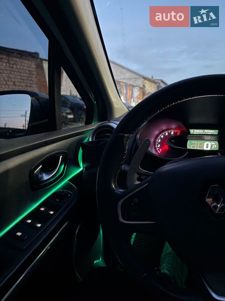 Универсал Renault Clio 2015 в Львове