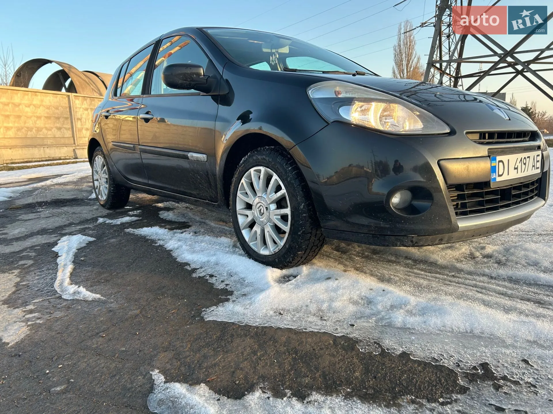 2010 Renault Clio - мініатюра 3
