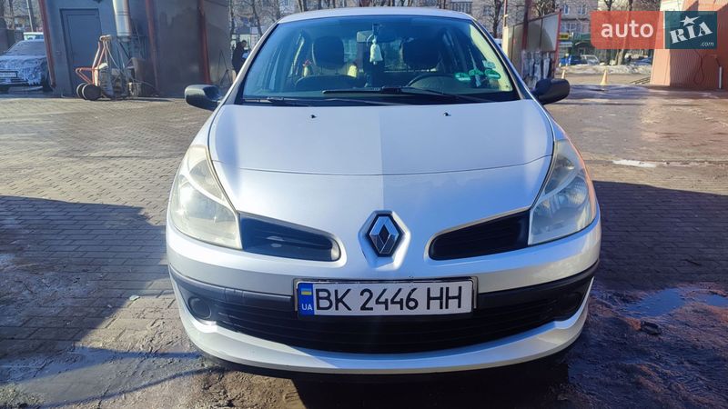 Хэтчбек Renault Clio 2009 в Ровно