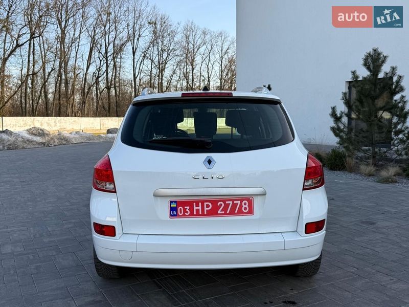 Універсал Renault Clio 2010 в Луцьку