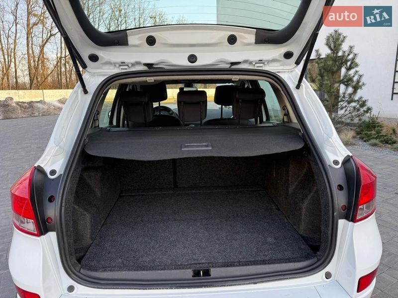 Універсал Renault Clio 2010 в Луцьку