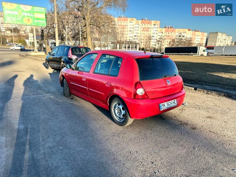 Хетчбек Renault Clio 2008 в Рівному