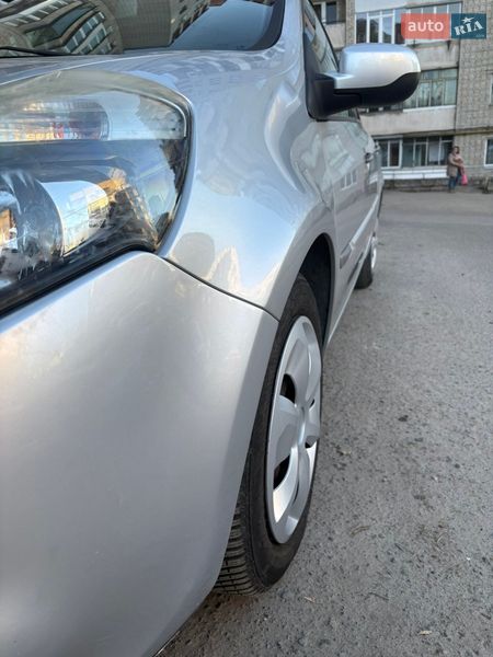 Универсал Renault Clio 2009 в Львове