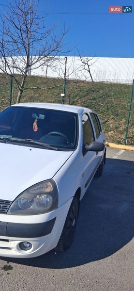 Хетчбек Renault Clio 2005 в Ужгороді