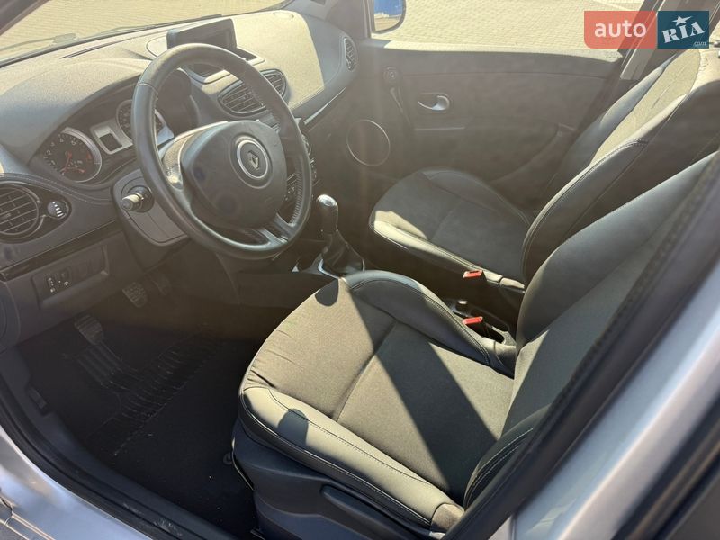 Универсал Renault Clio 2012 в Ровно