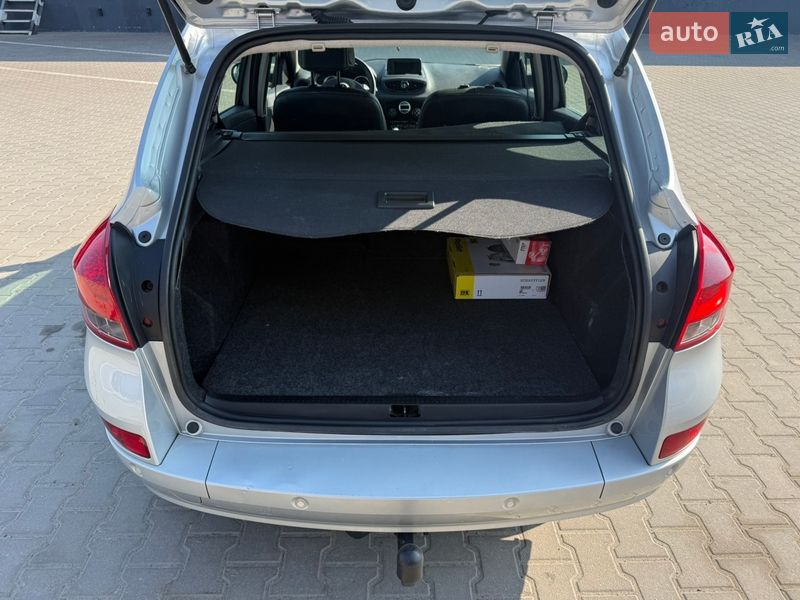 Универсал Renault Clio 2012 в Ровно