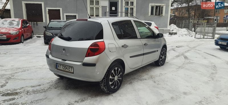 Хетчбек Renault Clio 2008 в Івано-Франківську