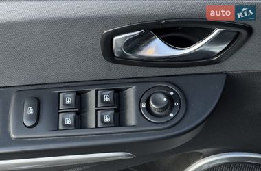 Універсал Renault Clio 2015 в Дніпрі
