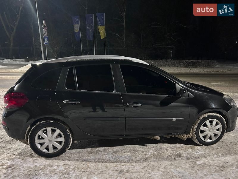 Універсал Renault Clio 2008 в Ірпені