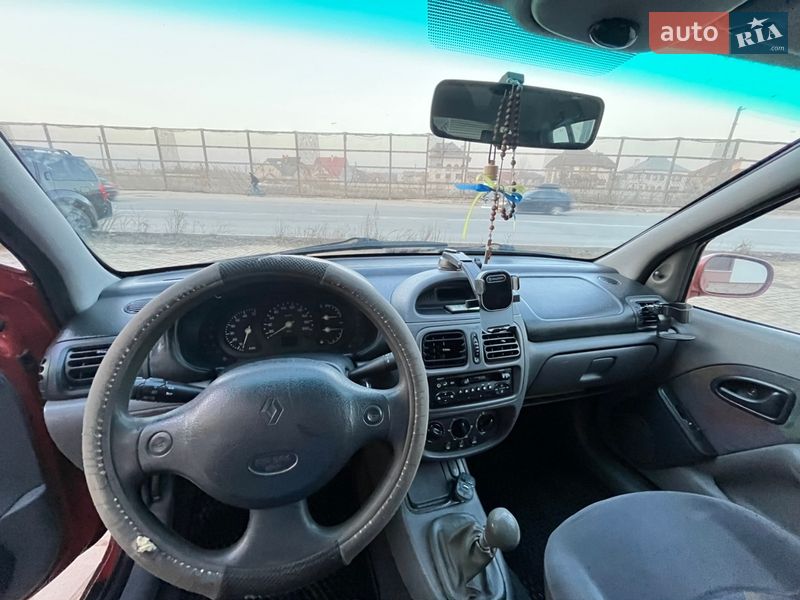 Хетчбек Renault Clio 1999 в Івано-Франківську