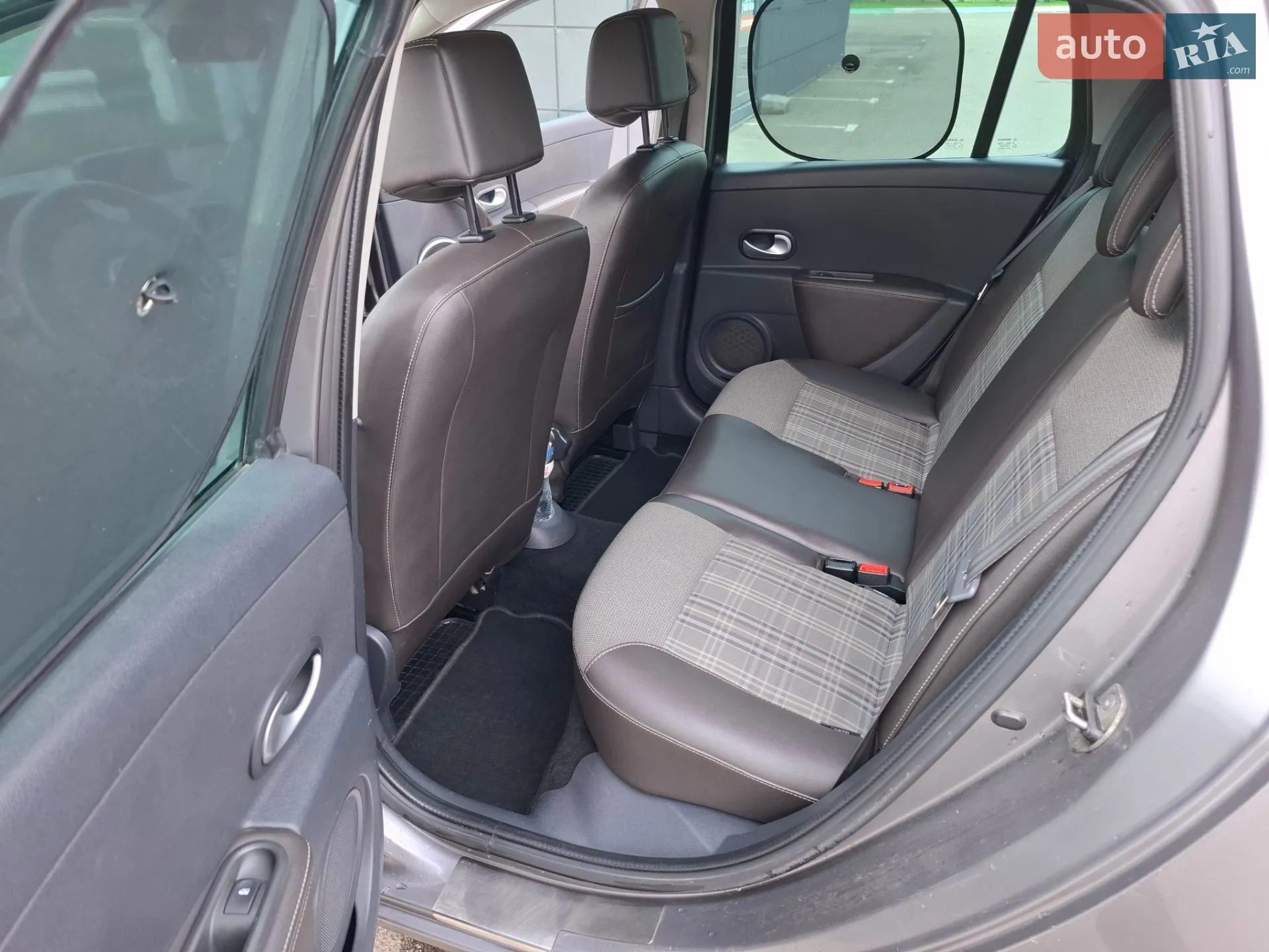 2012 Renault Clio - мініатюра 14