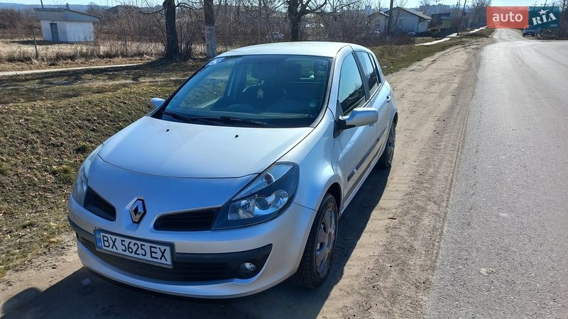 Renault Clio 2006 Renault Clio 2006