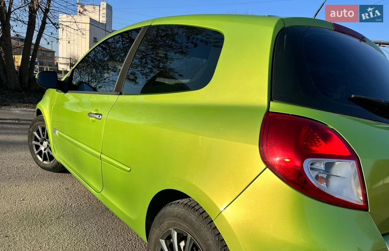 Хэтчбек Renault Clio 2009 в Белой Церкви