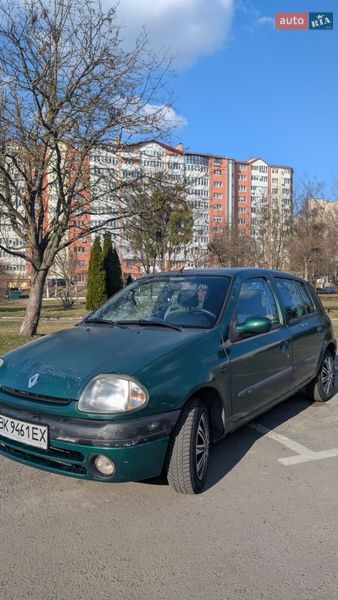 Renault Clio 2000